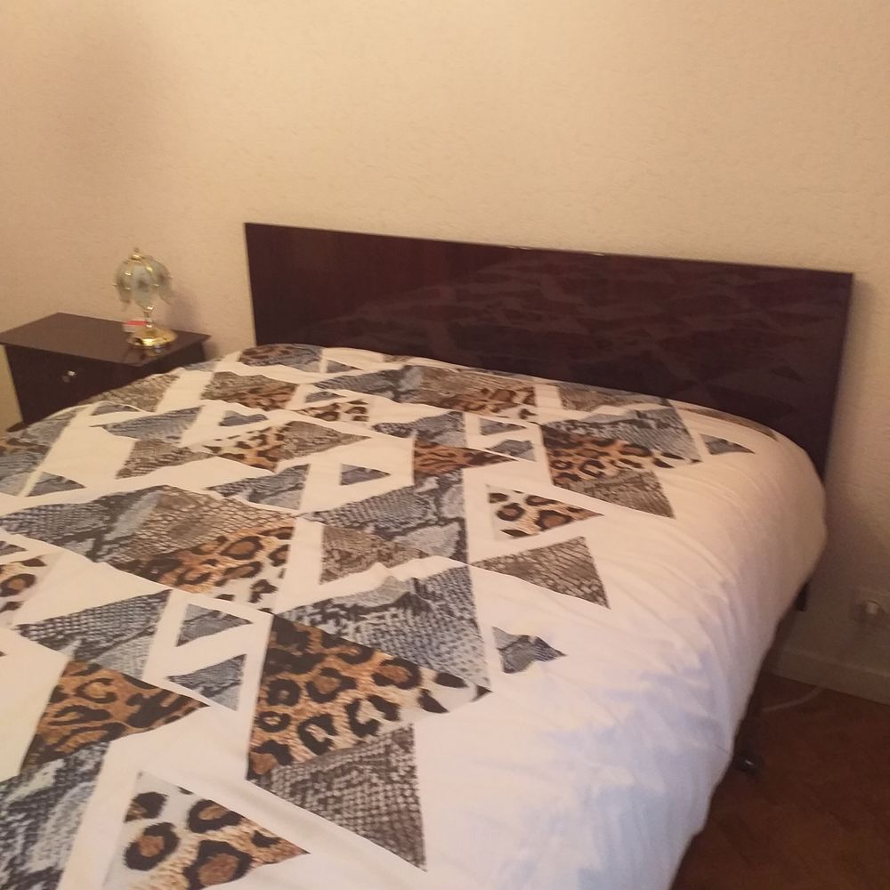 CHAMBRE A COUCHER COMPLETE BOIS MASSIF Meubles