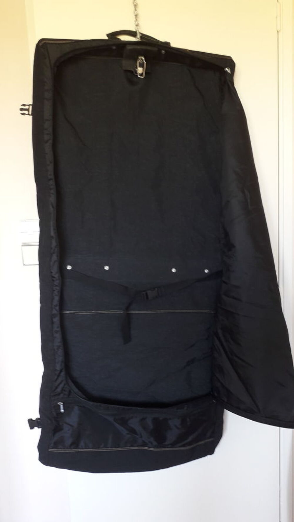 Housse &agrave; v&ecirc;tements de voyage Kipling
Maroquinerie