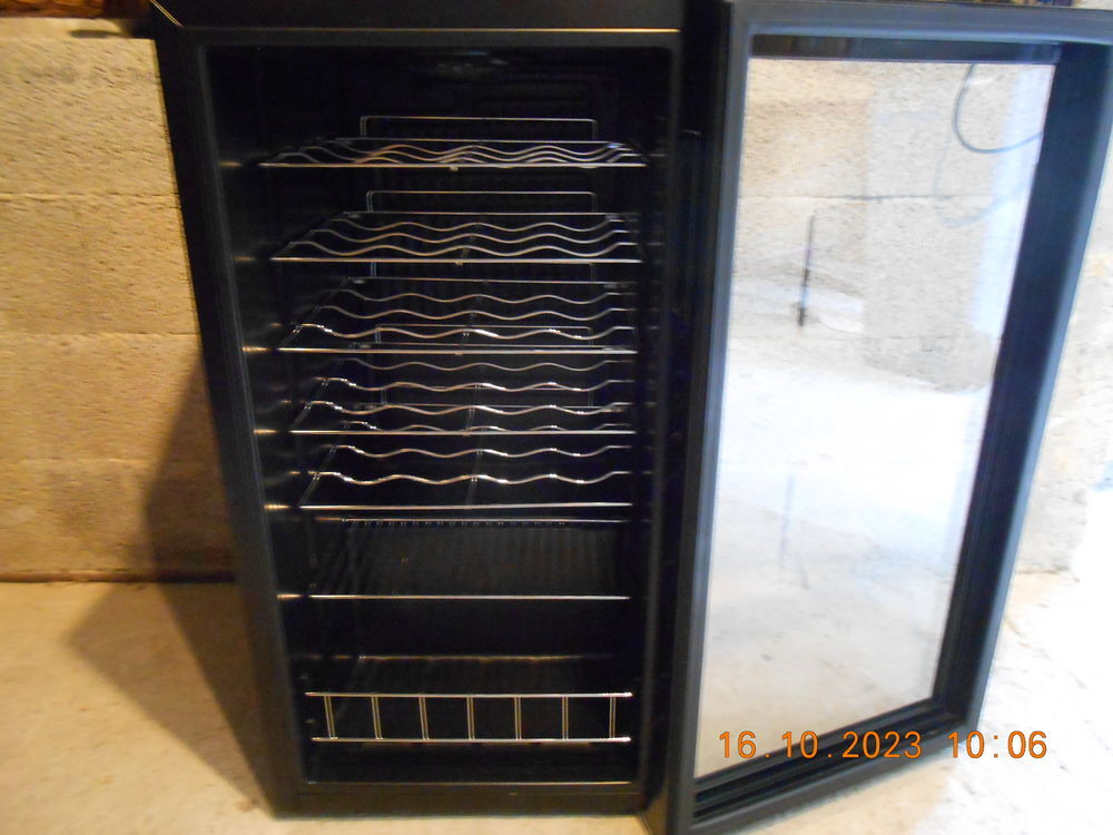 R&eacute;frig&eacute;rateur de Boissons BARTSCHER 700082G Electroménager