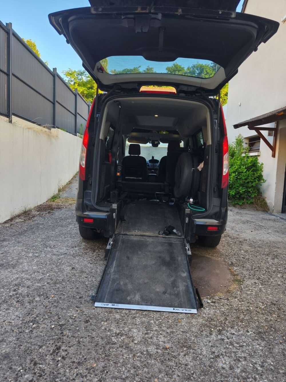Tourneo VP Grand Tourneo Connect 1.6 TDCi 115 Titanium 2015 occasion 37250 Veign&eacute;