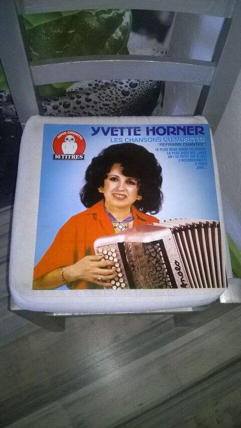 Vinyle Yvette Horner
Les chansons du musette
1984
Excelle 5 Talange (57)