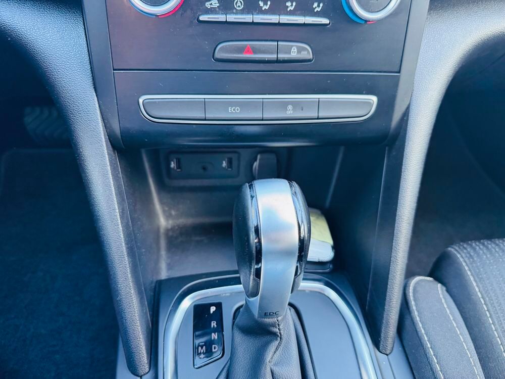Megane IV Estate M&eacute;gane IV Estate dCi 110 Energy Business EDC 2018 occasion 95150 Taverny
