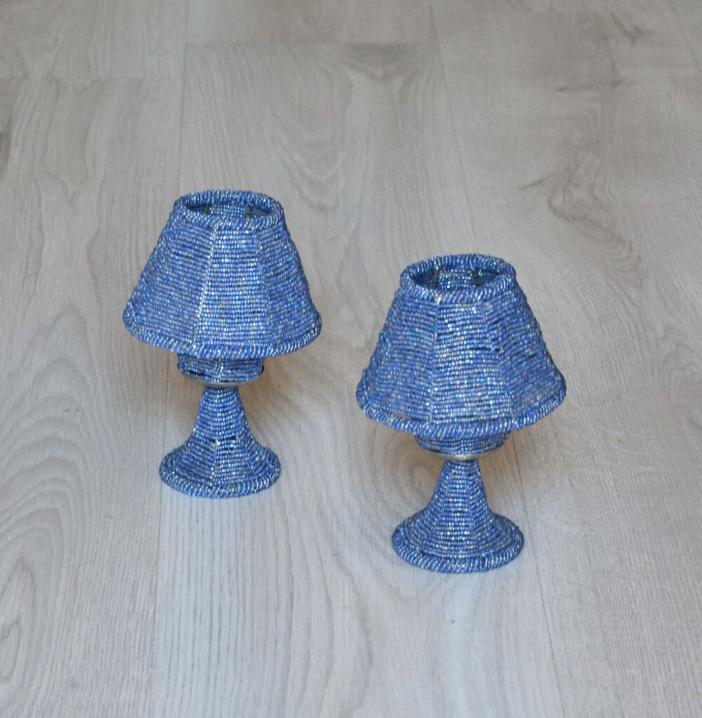 Bougeoirs en perles bleues Décoration