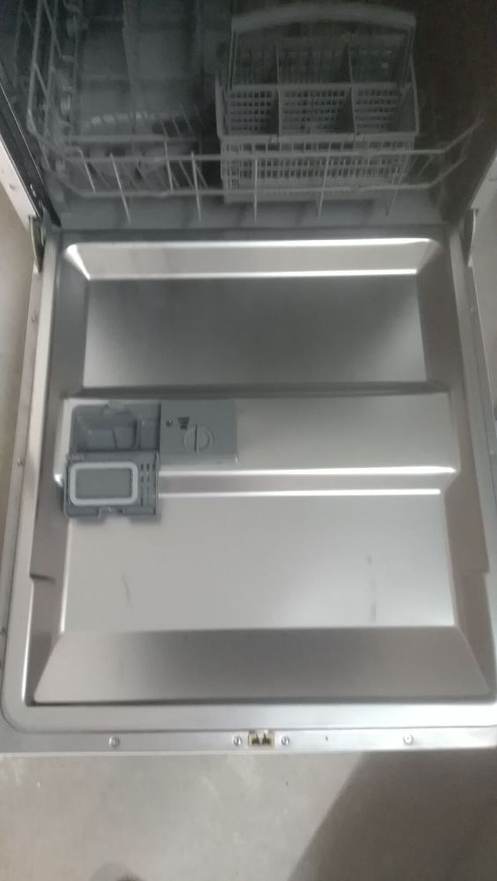 Lave-vaisselle AYA Electroménager
