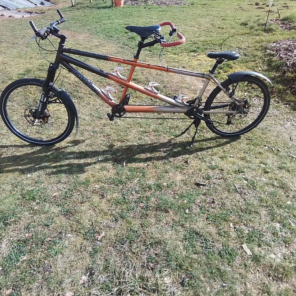 VELO TANDEM VTT CANONDALE Vlos