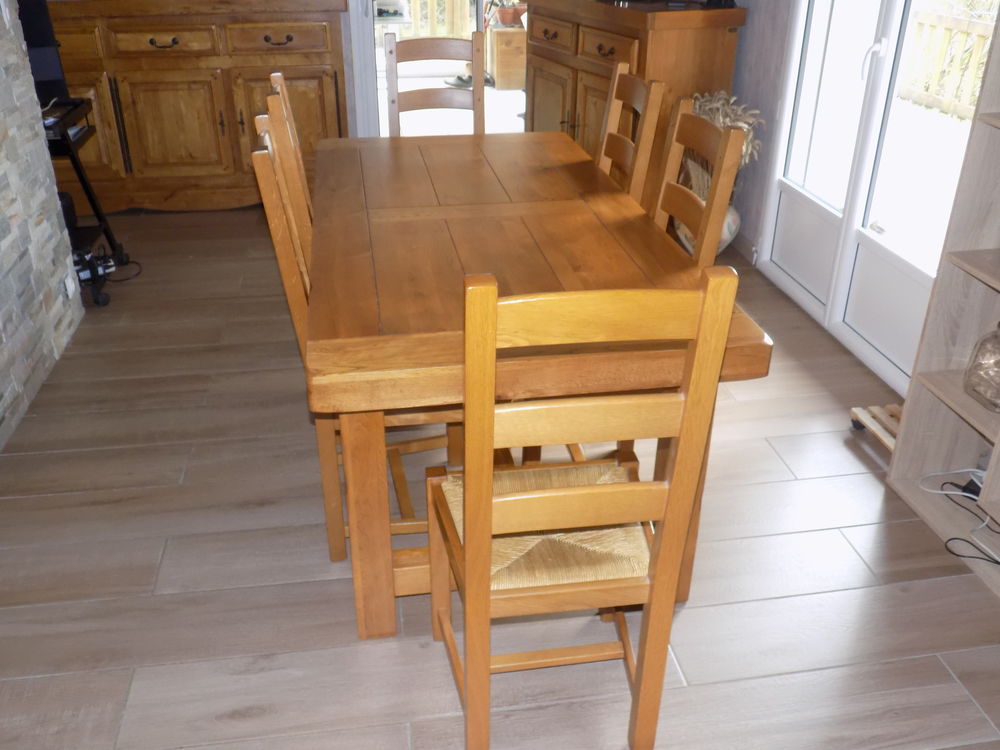 meubles de salle &agrave; manger en ch&ecirc;ne massif clair avrc m Meubles