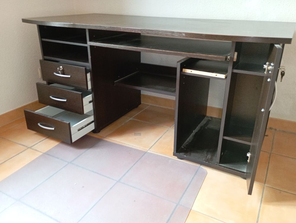 LOT MEUBLES ANCIENS Meubles