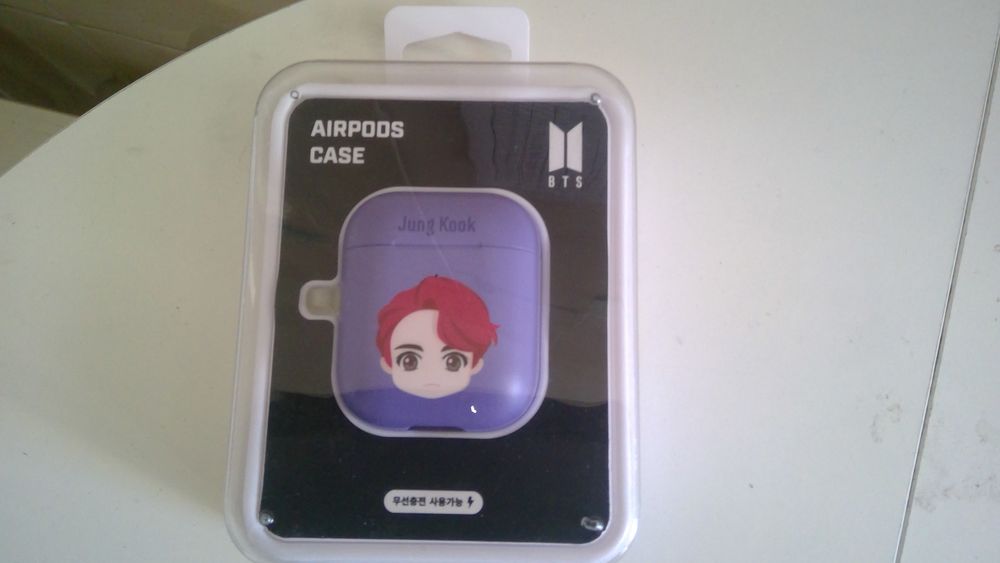Etui Airpods BTS (Big Hit Entertainment) neuf jamais ouvert
Audio et hifi