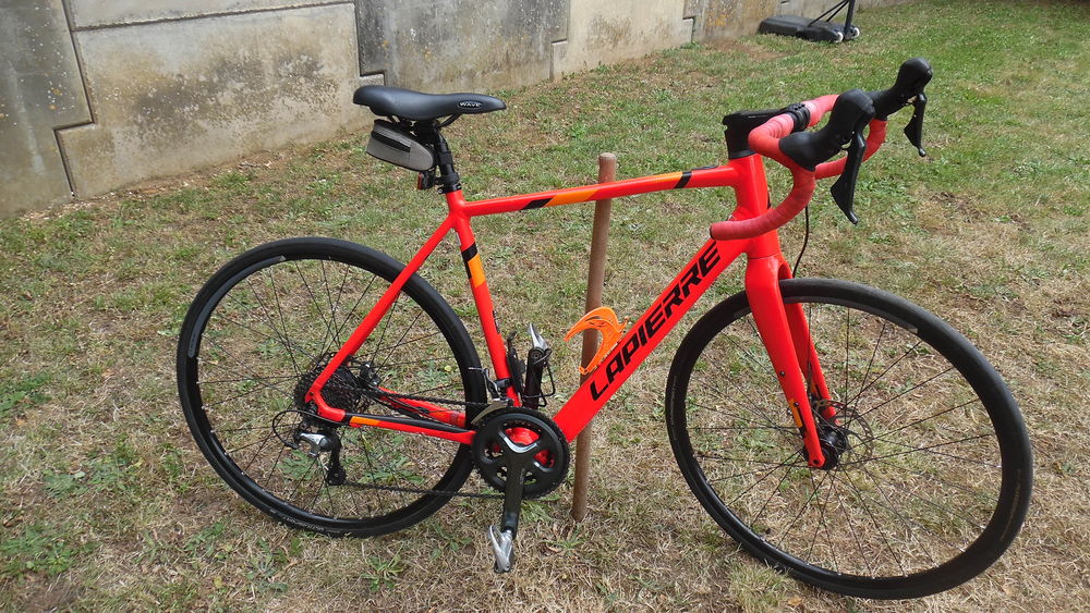 VELO course assistance electrique marque: LAPIERRE Vélos