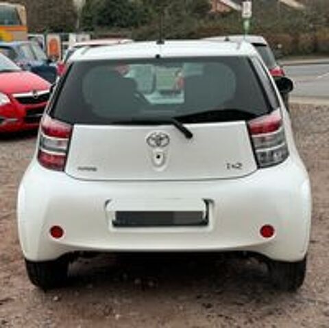 IQ iQ&sup2; 68 VVT-i MultiDrive 2009 occasion 20260 Calvi
