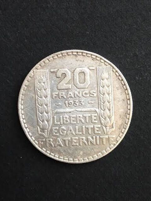 lot de 3 pieces  pi�ce 20 francs 1933 12 Saleilles (66)
