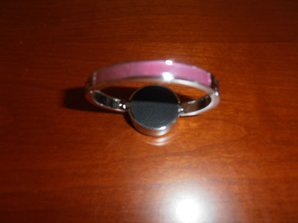 Bracelet mauve (28b) Bijoux et montres