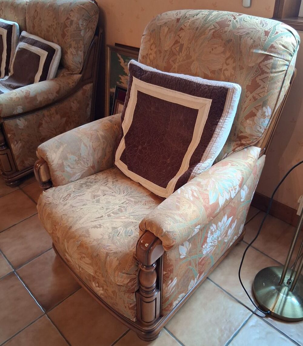 Canap&eacute; 3 places plus 1 fauteuil Meubles