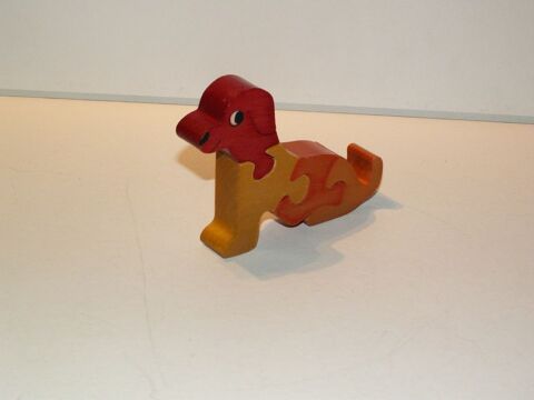 JOUET EN BOIS puzzle relief 12.5cm petit chien
4 Mirecourt (88)