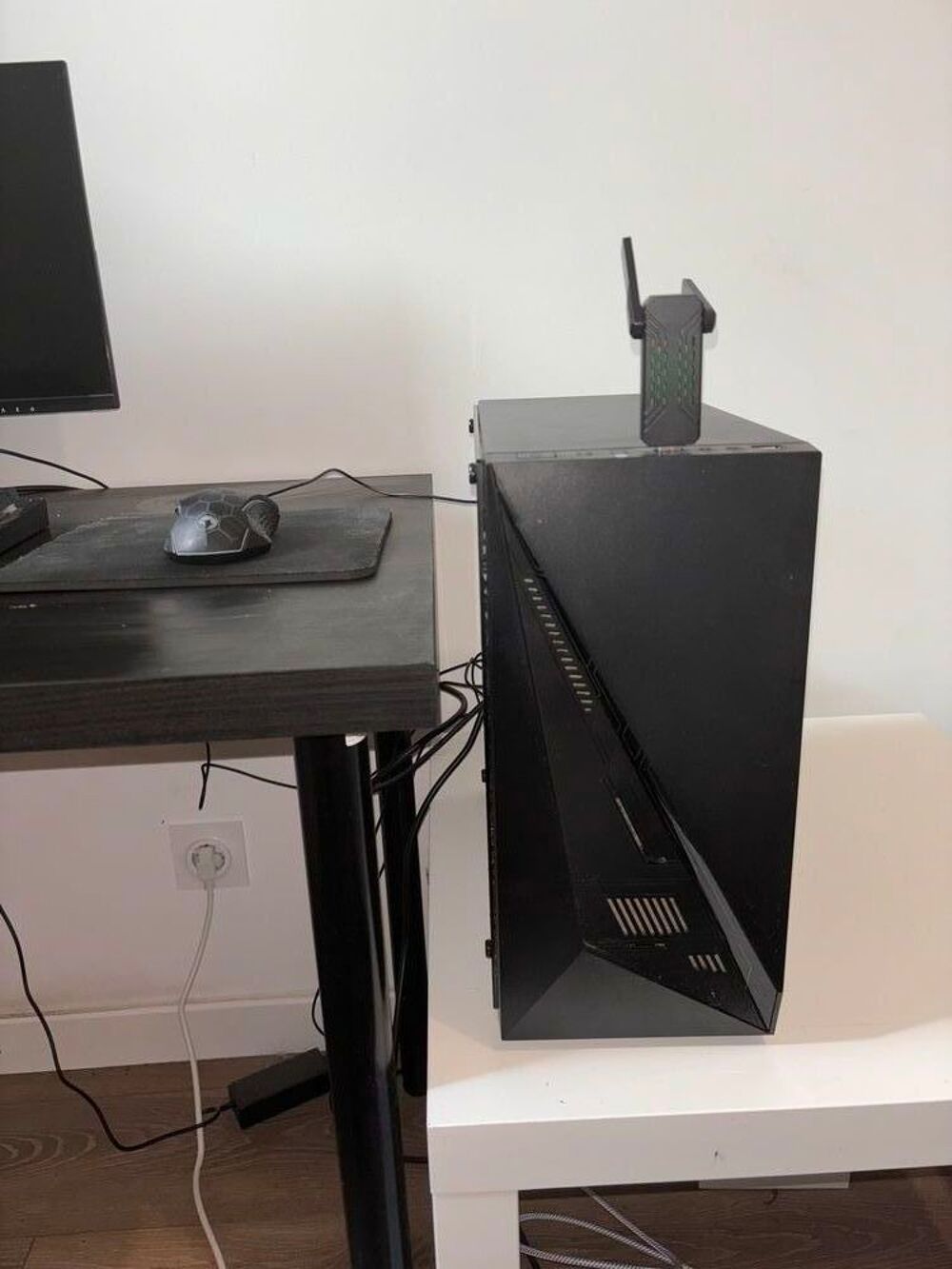 PC GAMER tr&egrave;s bon &eacute;tat avec ses &eacute;quipements Matériel informatique