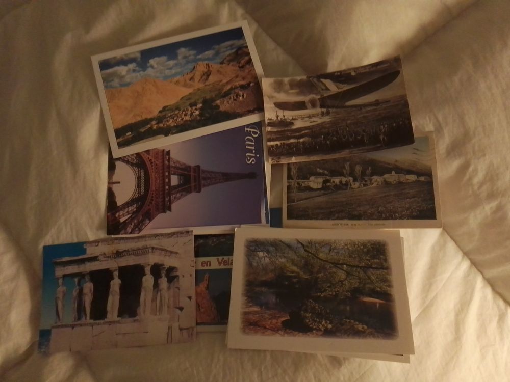 cartes postale (50)(tout sujets) 