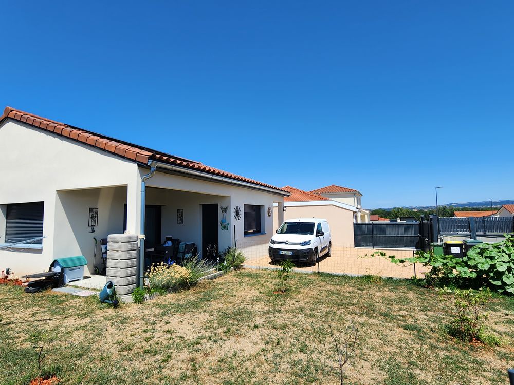 Maison 4 pièces 99 m² · à Feurs · 99 m² · 294 500 €