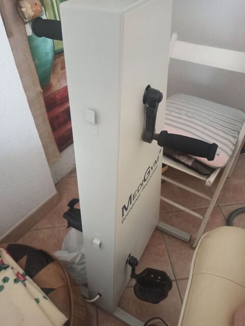 V�los �lectrique medigym 200 La Londe-les-Maures (83)