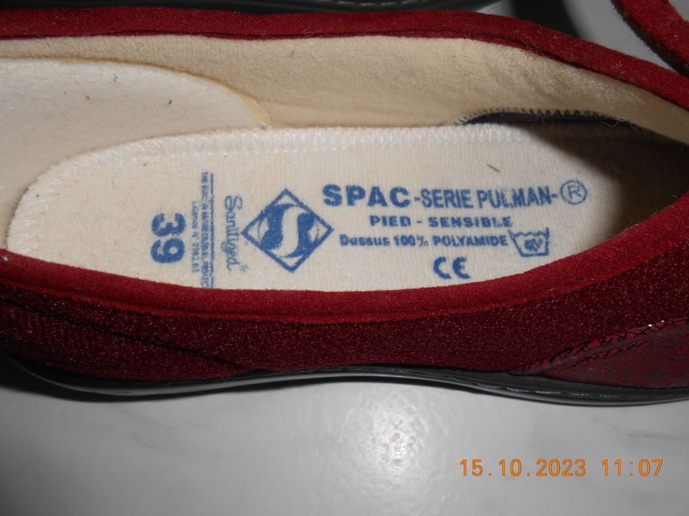 pantoufle femme ouverture scratch taille 39 antid&eacute;rapante Chaussures