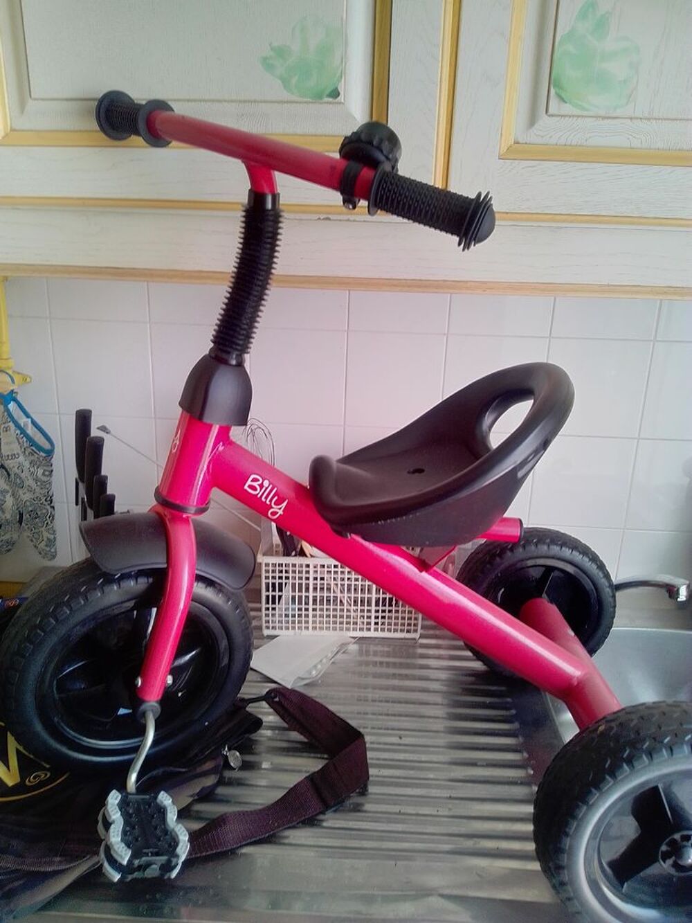 V&eacute;lo rouge gar&ccedil;on ou fille Vélos