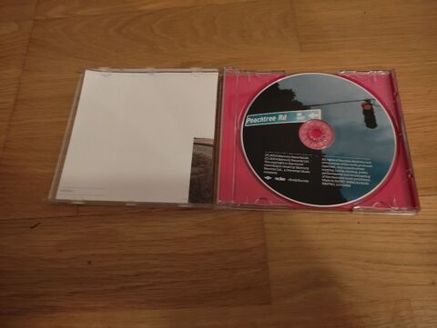 M (52) - Elton John ? Peachtree Road 2 Paris 13 (75)