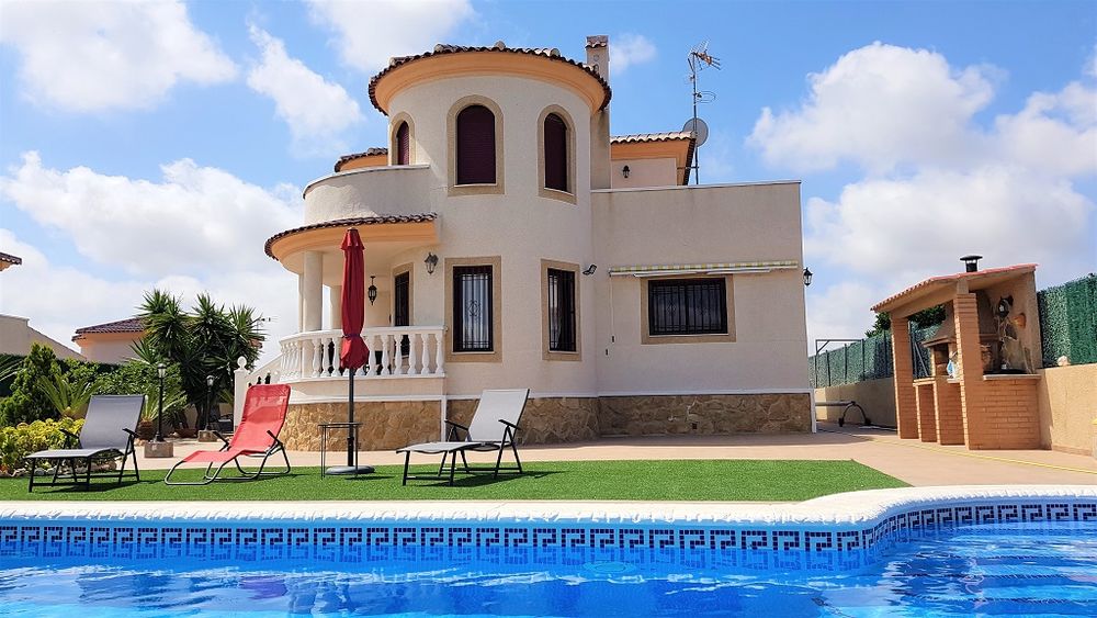   VILLA PISCINE LUIS BUÑUEL LA MARINA-OASIS (ALICANTE) Espagne, SAN FULGENCIO