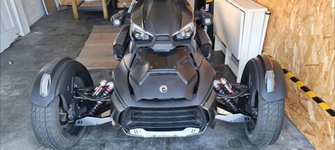 Moto CAN AM 2020 occasion Cholet 49300