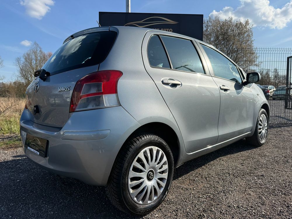 Yaris 100 VVT-i Millenium 2011 occasion 57880 Ham-sous-Varsberg