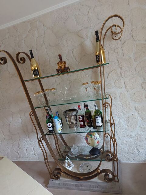  meuble etager 300euros  a dbattre 0 Morsbach (57)