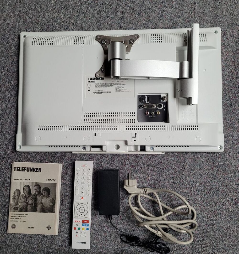 Tv telefunken l24h500f4cwv avec son support mural,taille pouces 24.00 hd acl.del.
55,4x37&times;1.5cm date d achat 25.01.2020. Photos/Video/TV