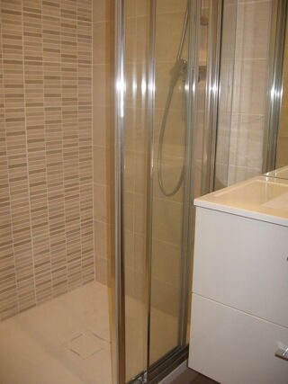  Appartement à louer 4 pièces 66 m²