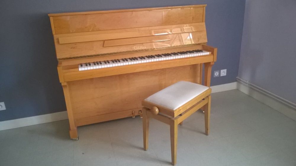 PIANO DROIT AVEC SON TABOURET Instruments de musique