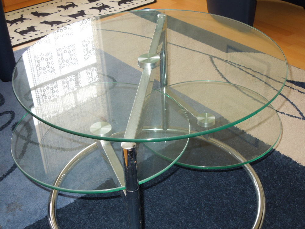 Table basse en verre trois plateaux Meubles