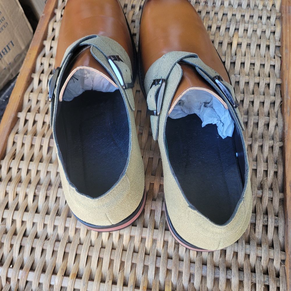 CHAUSSURES BICOLORES HOMME Chaussures