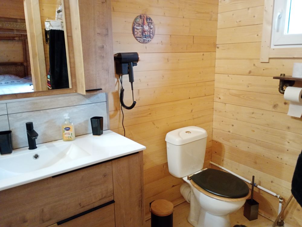   Grand chalet neuf Auvergnat  proche de la Bourboule Auvergne, Murat-le-Quaire (63150)