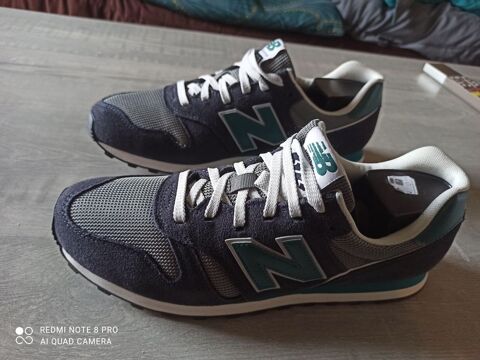 Basket New Balance 373 neuve T42 Poissy (78)