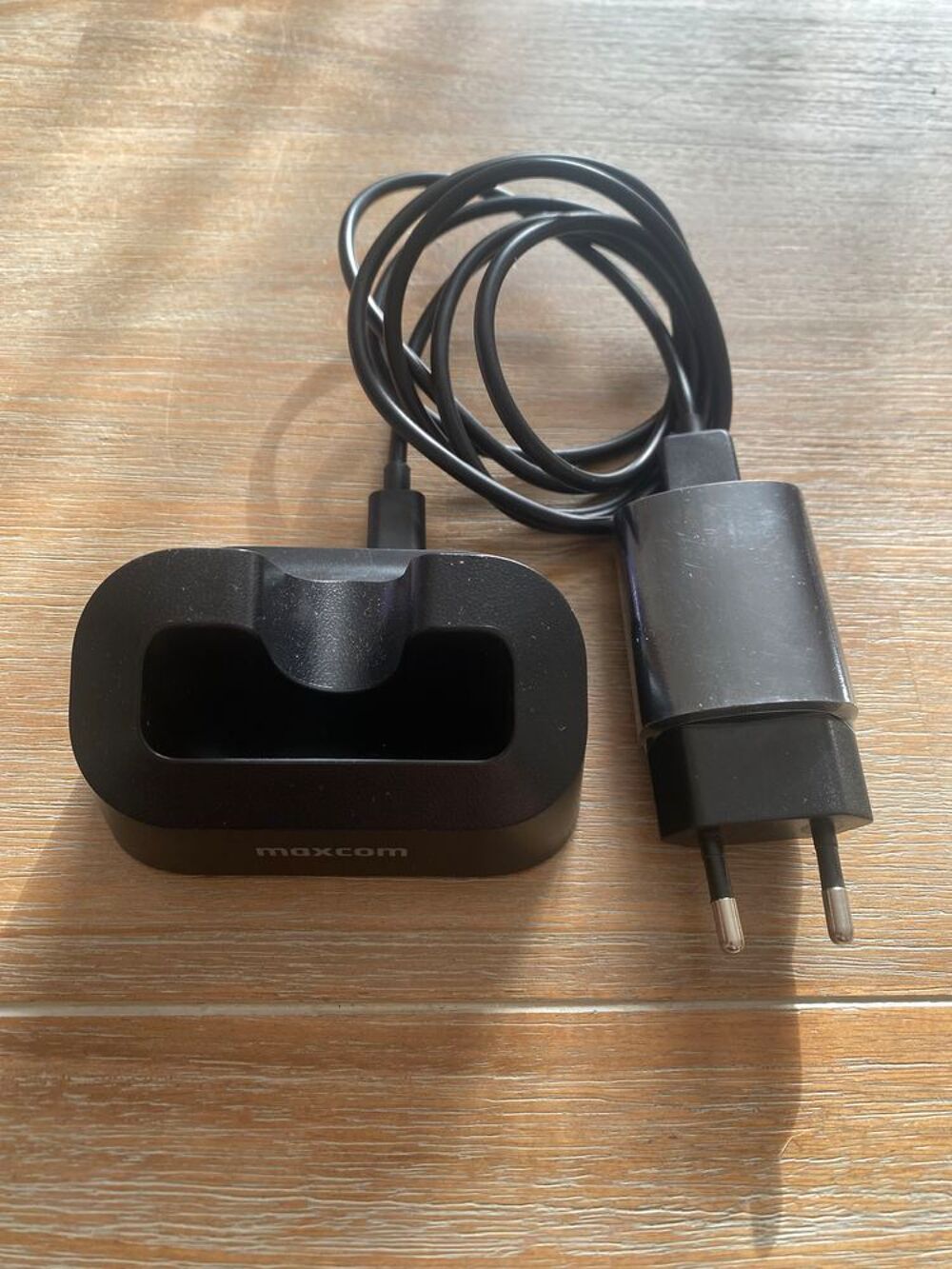 MAXCOM T&eacute;l&eacute;phone S&eacute;nior Téléphones et tablettes