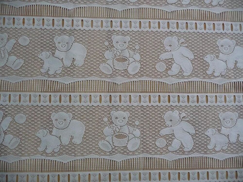 2 voilages blancs motifs ours Décoration