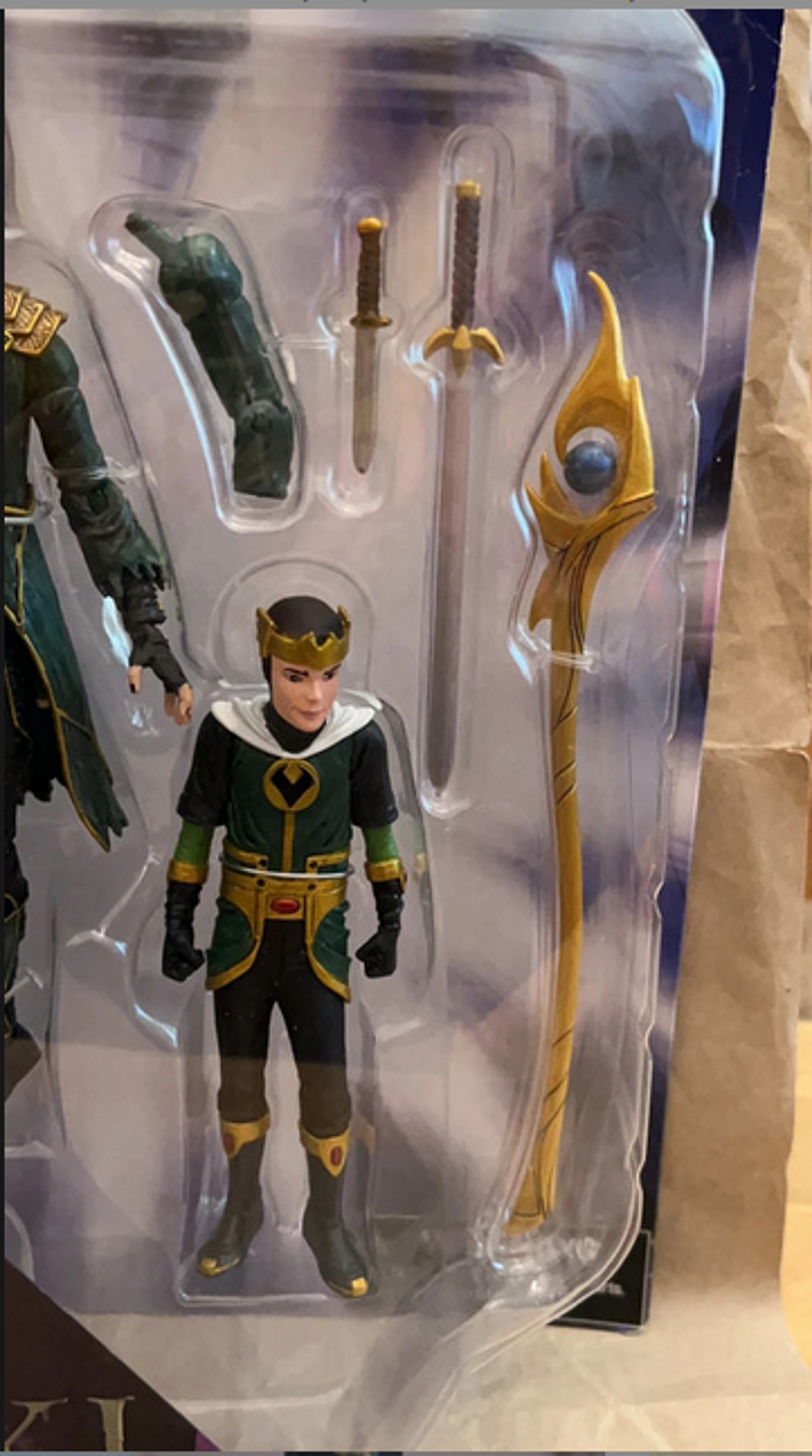 Disney 2020 - Marvel select figurine Loki special collector Jeux / jouets