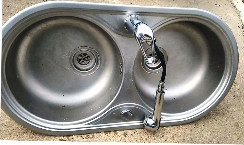 Evier deux bacs inox avec robinet mitigeur Bricolage