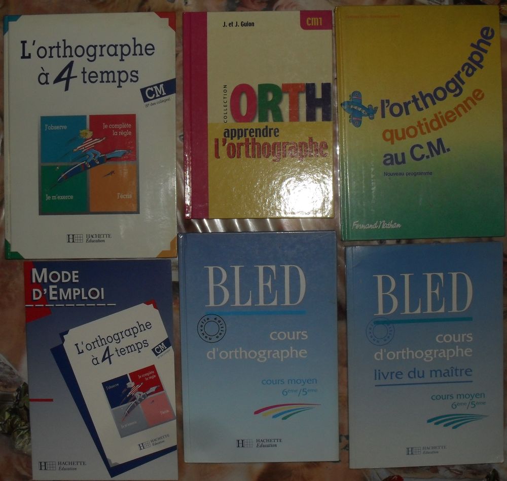 Lot de 5 ouvrages d'Orthographe cycle3 en parfait &eacute;tat. Livres et BD