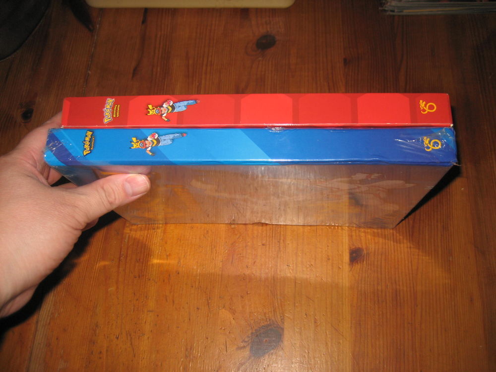 lot 2 coffrets POKEMON aventures POKEMON MISSIONS SPECIALES neuf Livres et BD
