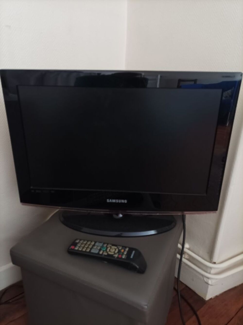 TV avec lecteur DVD int&eacute;gr&eacute; Photos/Video/TV