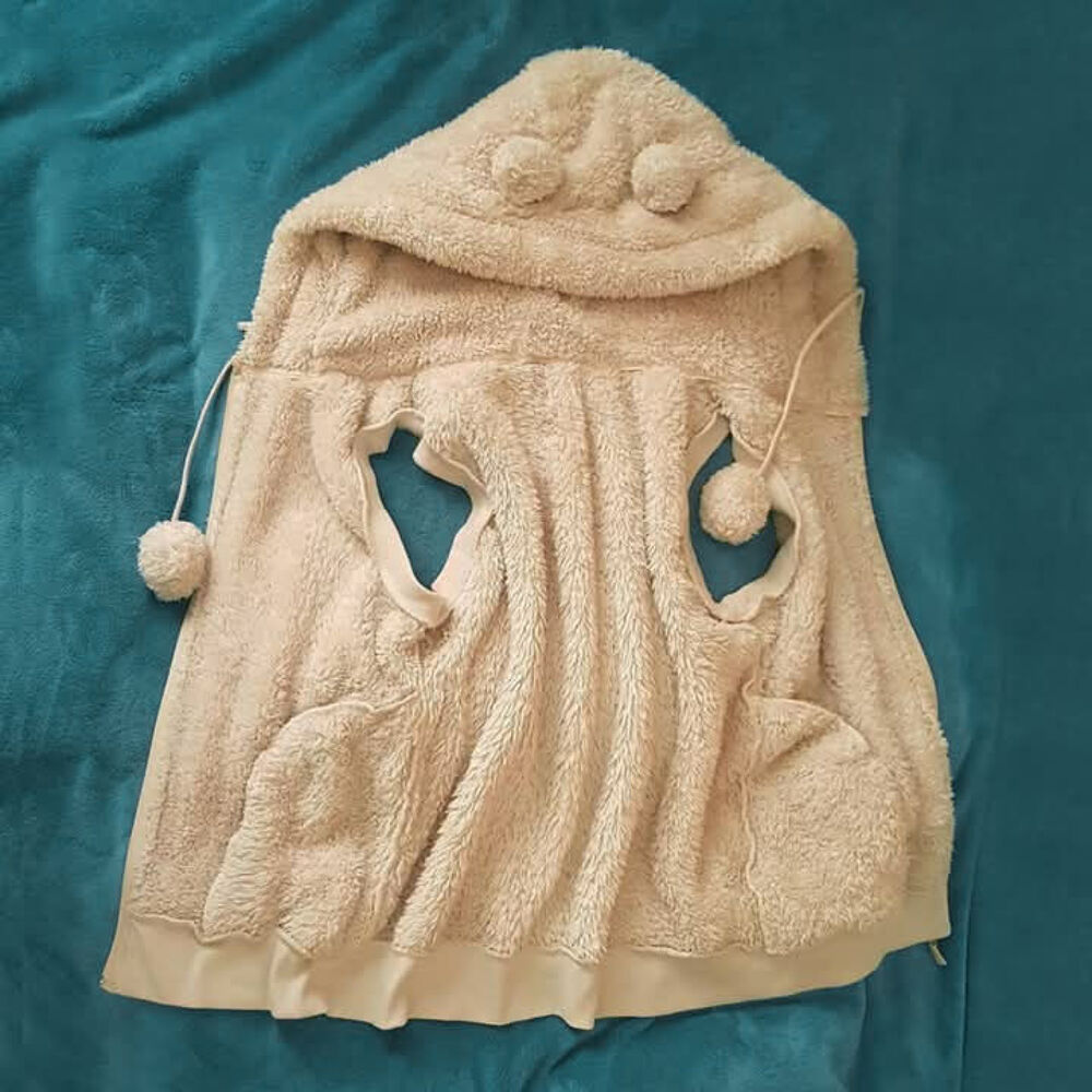 Gilet pilou, &agrave; capuche sans manche Vêtements