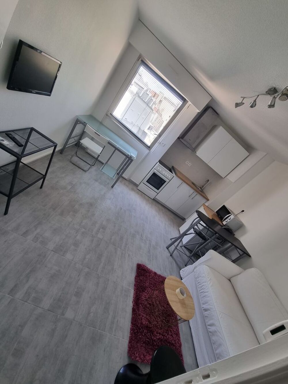 Location Appartement Beau T1 hypercentre Angers Angers