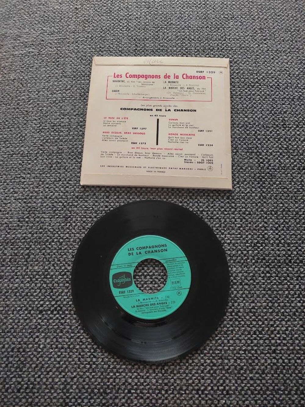 M (139) - Les Compagnons de la Chanson ? La Marche des Anges CD et vinyles