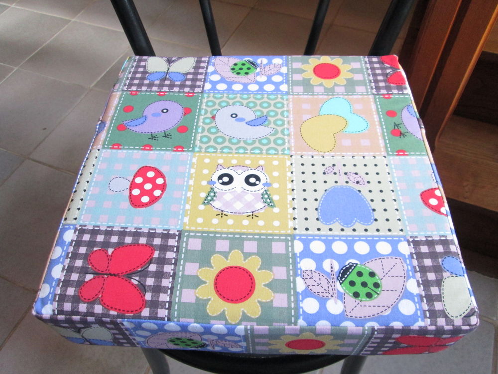 COUSSIN rehausseur Puériculture