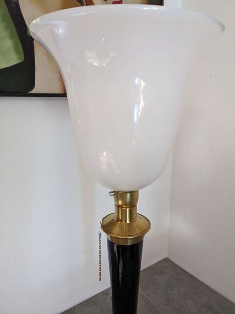 Belle lampe art déco MAZDA laquée noire avec tulipe en opali 175 Marseille 13 (13)