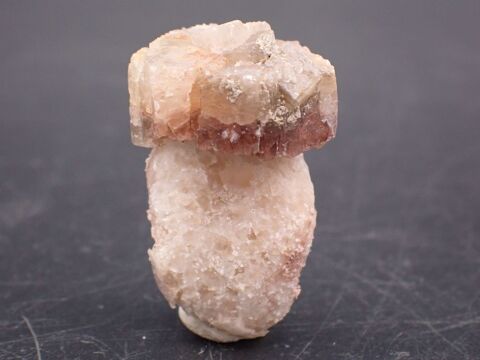 Aragonite , Bastennes , Landes , France 13gr 33 x 21 x 17 mm 24 Bertrichamps (54)