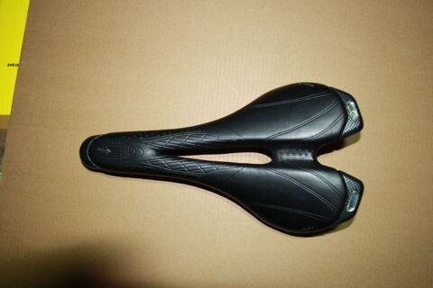 SELLE VELO ROUTE Souppes-sur-Loing (77)